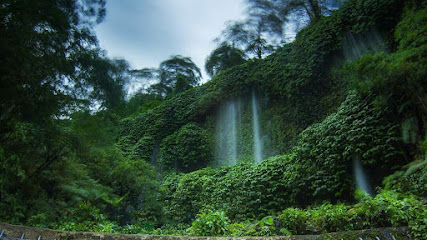 Lombok Adventure - Benang Stokel Waterfall